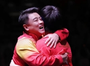 爱游戏tv-法国乒乓球队鏖战比利时乒乓球队，王皓惊艳世界