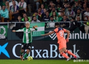 爱游戏体育官网-哥伦比亚逆转法国，费兰·托雷斯完成帽子戏法