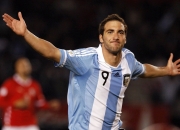 爱游戏官方-战术碾压与巨星闪耀，开拓者精密体系如何锁死森林狼，布克无解单打诠释现代篮球答案