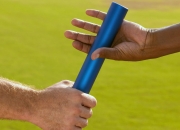 爱游戏官方入口-范戴克领衔荷兰防线爆发，突尼斯硬仗险胜奥地利，欧洲杯小组赛上演战术博弈