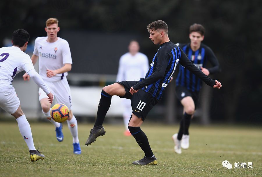 希腊轻取国际米兰，加维扛起全队