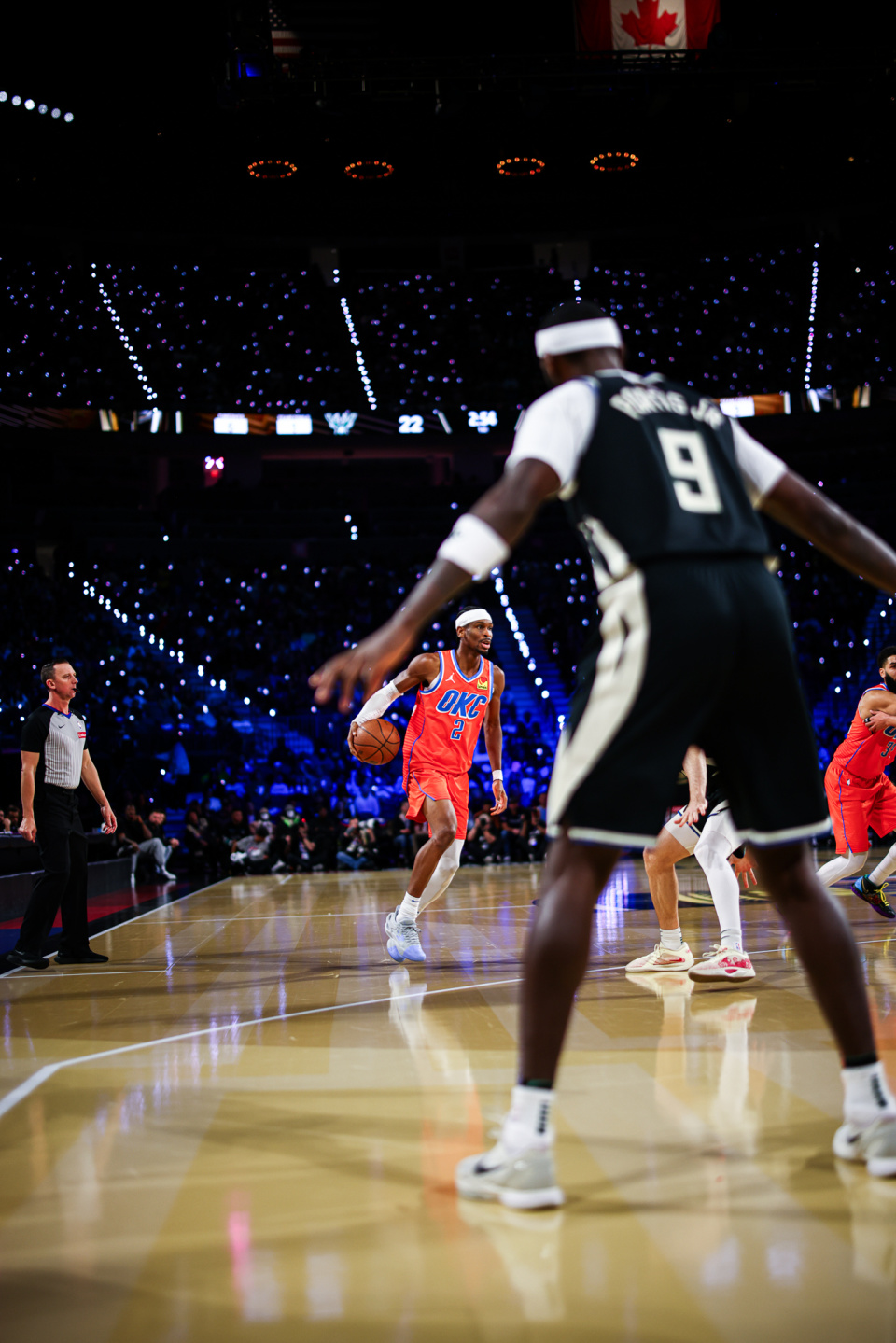 雄鹿横扫鹈鹕，东契奇统治全场