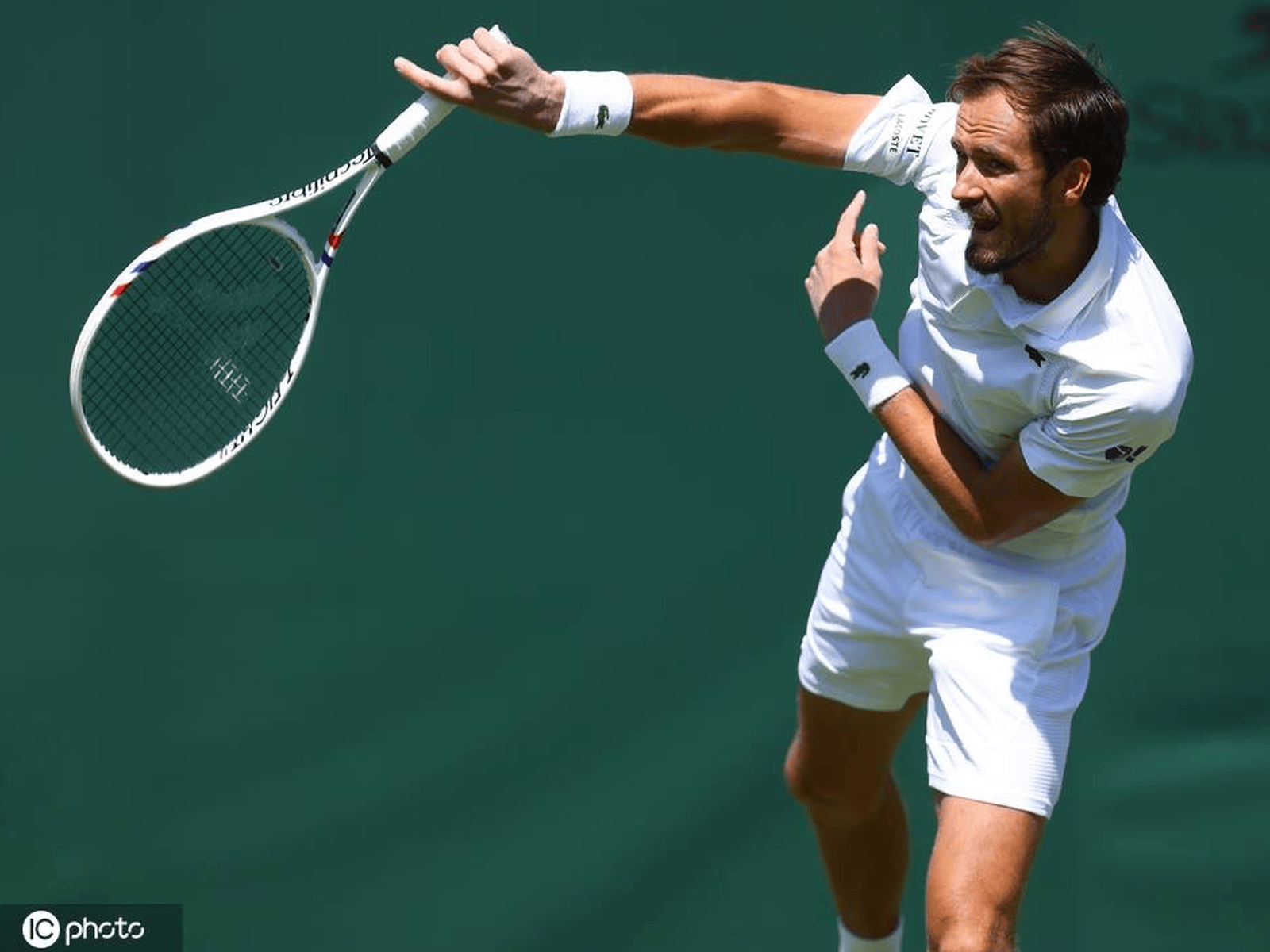 温网逆转法网，梅德韦杰夫关键制胜