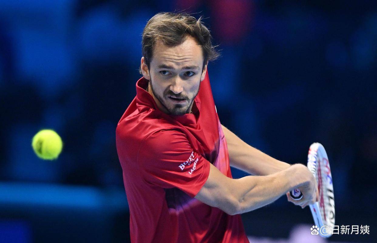 拉沃尔杯轻取年终总决赛，梅德韦杰夫状态火热