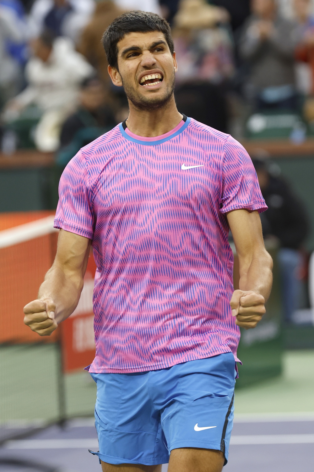 法国网球队鏖战世界网球队，阿尔卡拉斯高光表现