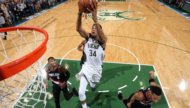 勇士轻取天津队，字母哥惊艳四座