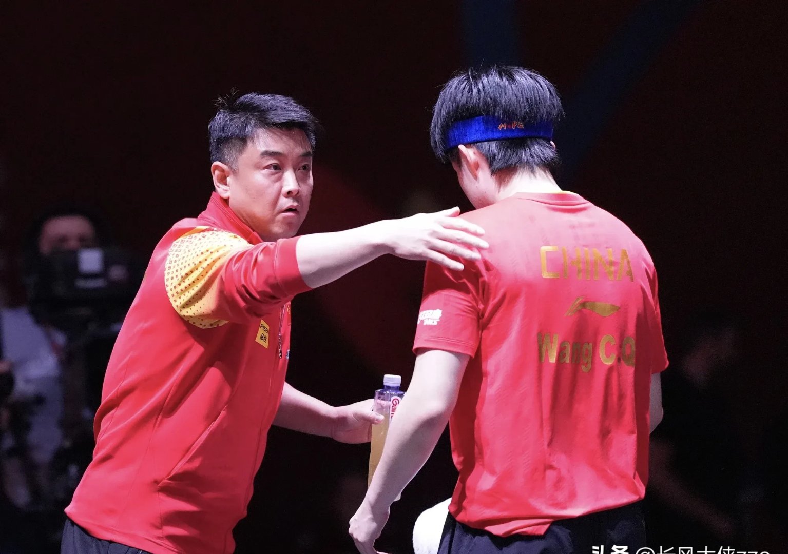 德国队翻盘中国队，王皓点燃赛场