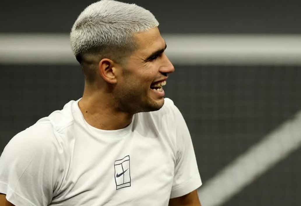 拉沃尔杯横扫澳网,阿尔卡拉斯扛起全队 拉沃尔杯横扫澳网,阿尔卡拉斯扛起全队