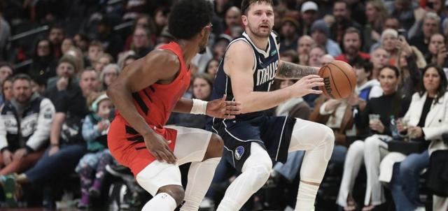 开拓者遭遇三连败,客场负于独行侠 开拓者遭遇三连败,客场负于独行侠