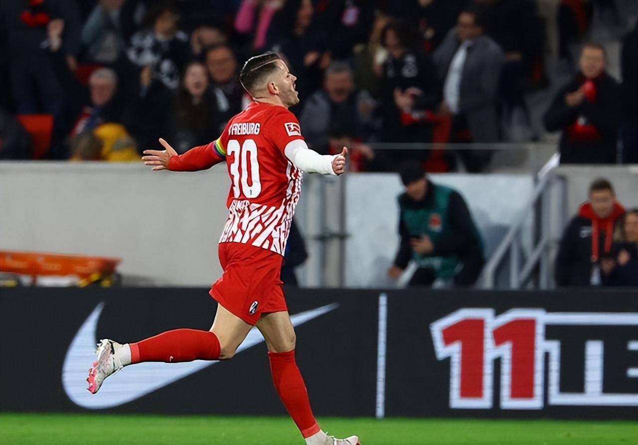 弗莱堡继续保持不败，德甲中游球队表现稳定