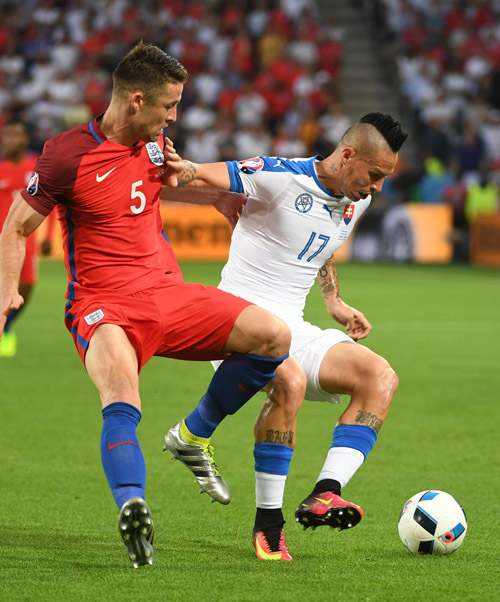 斯洛伐克代表队在比赛中斩获头衔 斯洛伐克代表队在比赛中斩获头衔