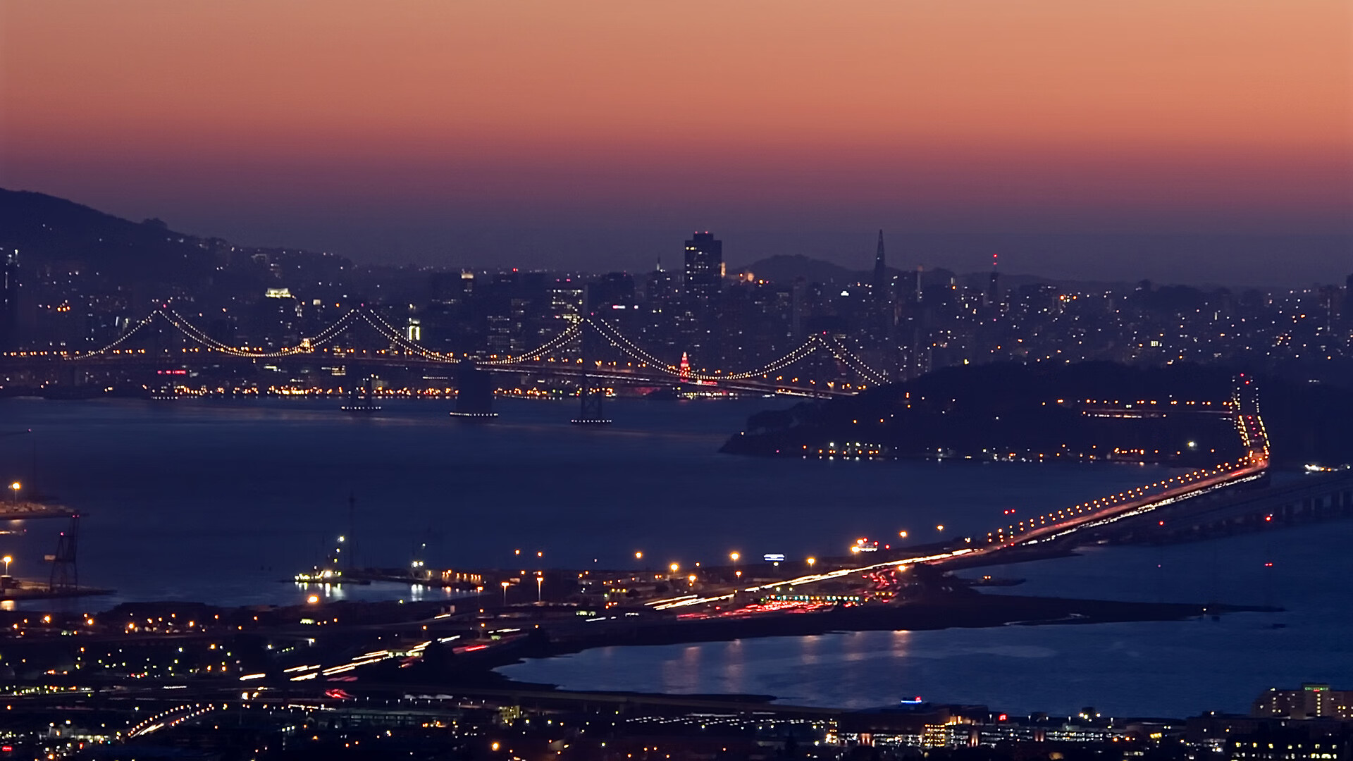 黄黑风暴席卷丹麦，马丁内利一锤定音，多特蒙德德甲争冠路上的关键战役